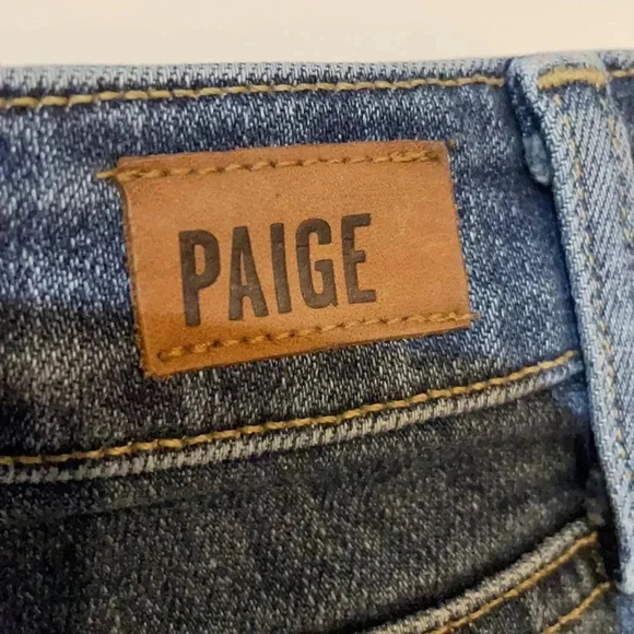 Paige Emmitt jean shorts, 2.5” button fly, frayed hem. Women’s size 27 - Picture 3 of 10